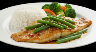 Pan Seared Red Snapper with Teriyaki Sauce