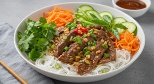 Lemongrass Beef Bun Bowl With Hoisin Sauce