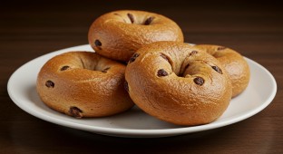 Cinnamon-Raisin Bagels
