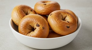 Cinnamon Raisin Bagels