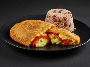 La Gallina Empanada with Arroz