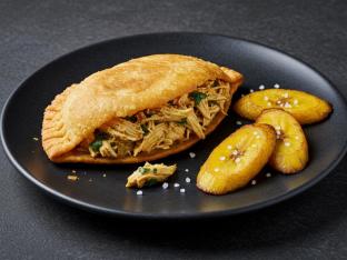 Flaka Empanada with Maduros