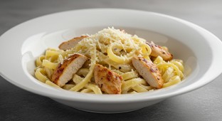 Chicken Fettuccine Alfredo