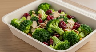 Broccoli and Cranberry Salad (NO Tomato)