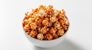 Sriracha Popcorn
