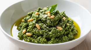 Pine Nut & Basil Pesto
