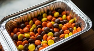 Mini-Reese's Pieces