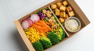 Food Truck - Healthy Bowl with Salad and Gluten-Free Korean Tofu (VEGAN)
