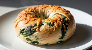 Spinach Parmesean Cheese Bagel