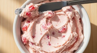 Strawberry Cream Cheese
