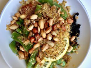 Tea Leaf Salad with Romaine