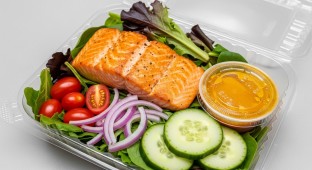 House Salad With Salmon
