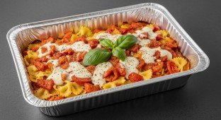 Farfalle Oven Roasted Tomatoes Oven Roasted Tomatoes, Fresh Mozzarella, and Fresh Basil