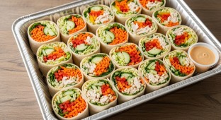 GLUTEN FREE Thai Chicken Wrap Shredded Chicken, Carrots, Peppers, Cabbage, Cucumbers, Thai Dressing