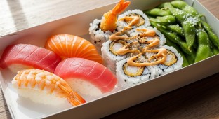 Happy Life Lunch Box With Shrimp Roll