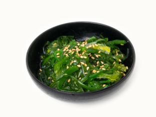 individual seaweed salad