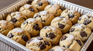 Vegan Chocolate Chunk Scones