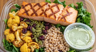 Middle Earth Salad With BBQ Salmon