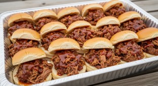 BBQ Pulled Pork Slider