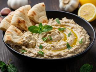 Baba Ganoush with Pita Bread