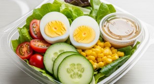 House Entree Salad With Hard Boiled Egg