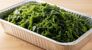 Seaweed (Fueru Wakame)