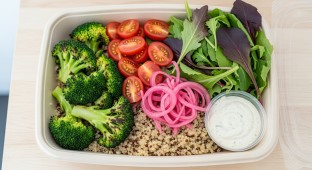 Vegetarian Quinoa Bowl