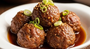 Vietnamese Beef and Pork Meatballs