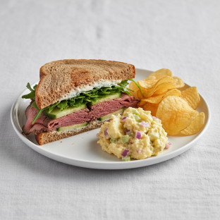 Roast Beef and Havarti Sandwich on Rye with Zapp's Potato Chips salad