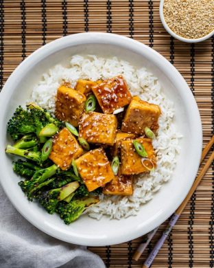 Gluten Free Vegan Teriyaki Tofu with Steamed Rice