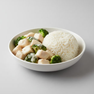 Gluten Free Chicken with Broccoli and Steamed Rice