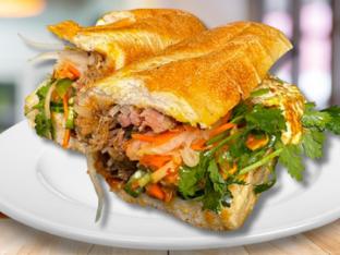 Pulled Pork Banh Mi