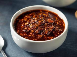 Umami Express Chili Oil Crunch