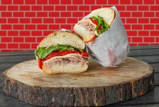 Roast Beef Bomb Sandwich with Chips