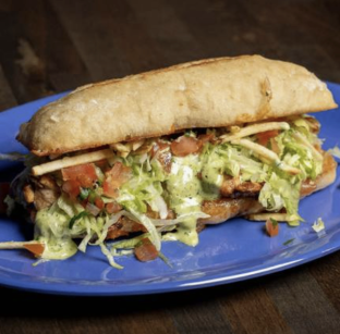 Pollo Al Carbon Torta