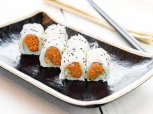 Tuna Sushi Roll