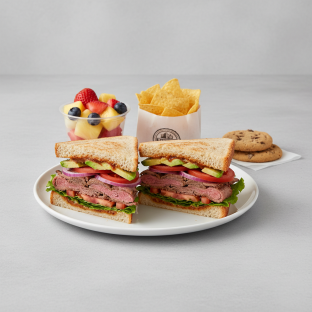 Chipotle Roasted Beef Sandwich Chipotle Roasted Beef Sandwich