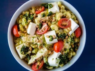Gluten-Free Pesto Mac and Cheese