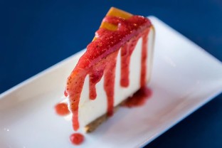 New York Cheesecake Slice