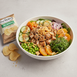 Sweet Sesame Chicken Salad Bowl Combo (Regular) — Mixed Greens / Miss Vickie's Jalapeno Kettle Cooked Potato Chips
