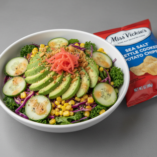 Avocado Salad Bowl Combo (Regular) — Mixed Greens / Miss Vickie's Sea Salt Kettle Cooked Potato Chips
