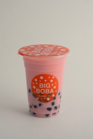 Strawberry Milk Tea — Medium
