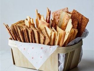 Eli's Crisps Basket