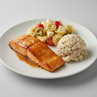 Glazed Salmon with Macaroni Salad with Tuna, Tortellini Pasta Salad Glazed Salmon with Macaroni Salad with Tuna, Tortellini Pasta Salad