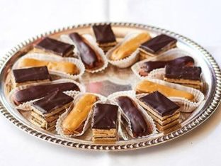 Bite-size French Pastries