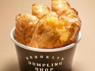Fusion Dumpling Mac N' Cheese (8pc)