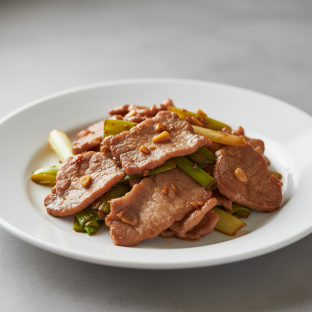 Stir-Fried Kurobuta Pork with Leeks