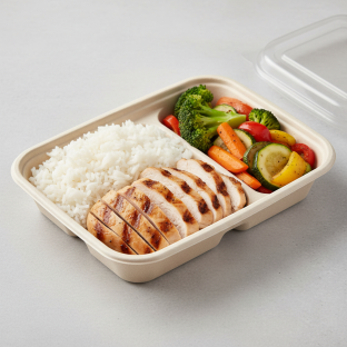 Grilled Chicken, Veggies and Rice Tray Grilled Chicken, Veggies and Rice Tray