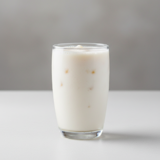Bana-Lychee Yogurt Shake