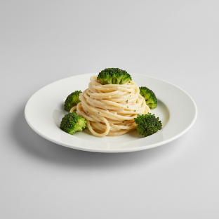 Spaghetti With Alfredo and Broccoli